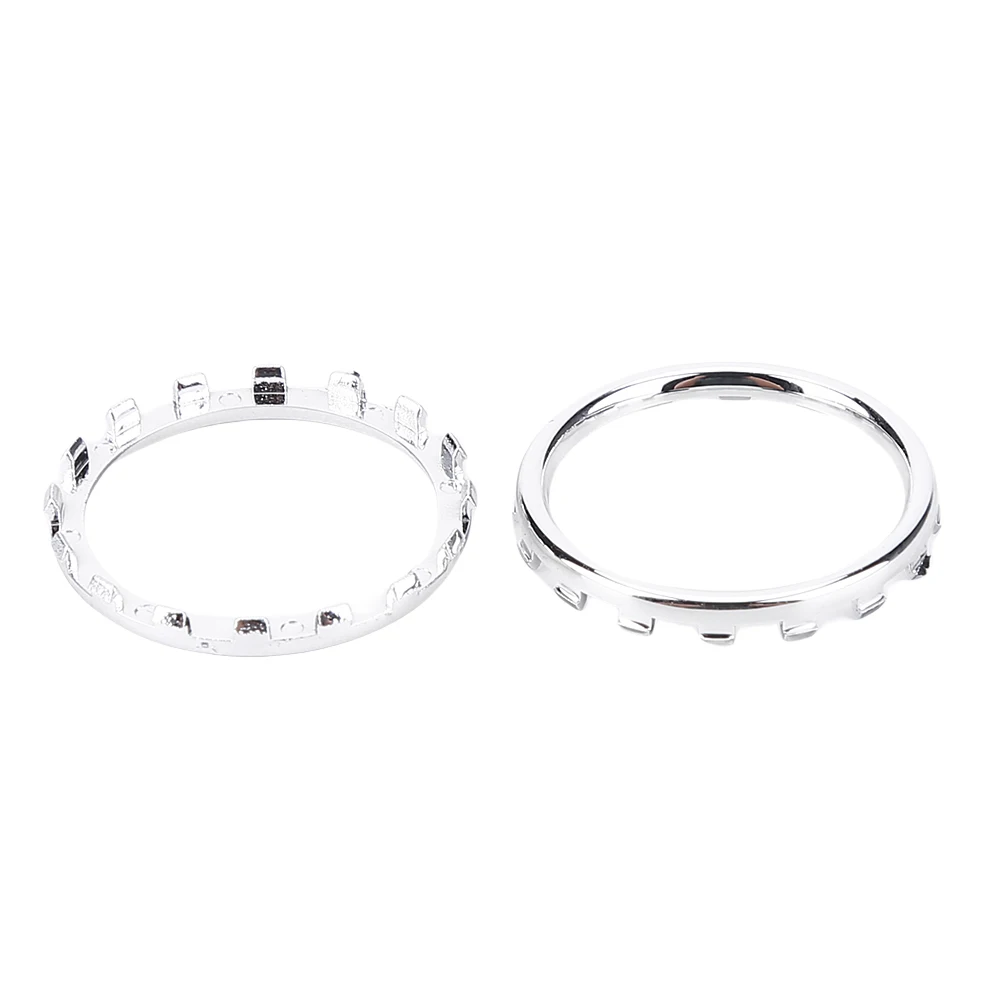 Picture 5: Thumbstick Accent Rings with Screwdriver Accent Rings Replacement Kit Matte Chrome Plated for Xbox One Elite Series 2 Controller