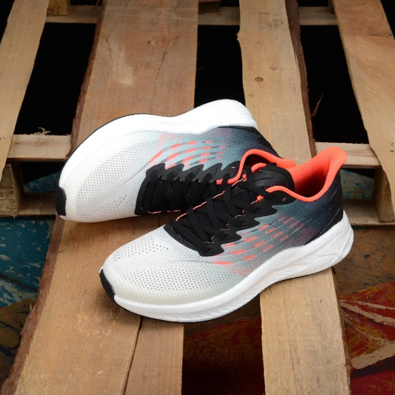 

Sports and leisure shoes, men's shoes, marathon oversized air cushioned shoes, fly woven all season rubber, wear-resistant, anti