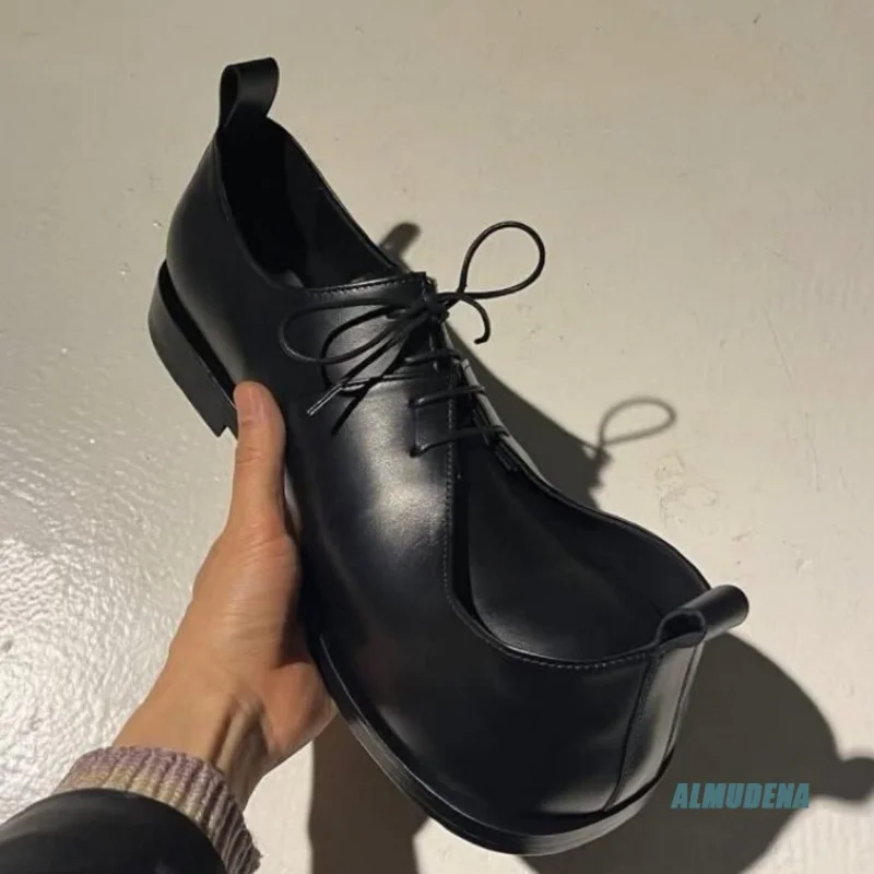 

Black Genuine Leather Men's Casual Symmetrical Derby Shoes Round Toe Lace-Up Low Heel Street Style Outdoor Fashion Shoes