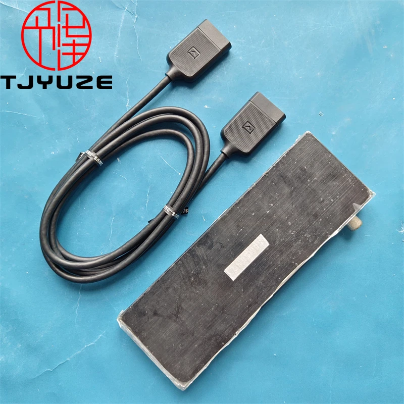 

One Connect Mini Box And Cable For TV UA60KS8000RXUM UA60KS7000GXXP UA60KS7000KXXM UA60KS8000KXRQ UA60KS8005WXXY