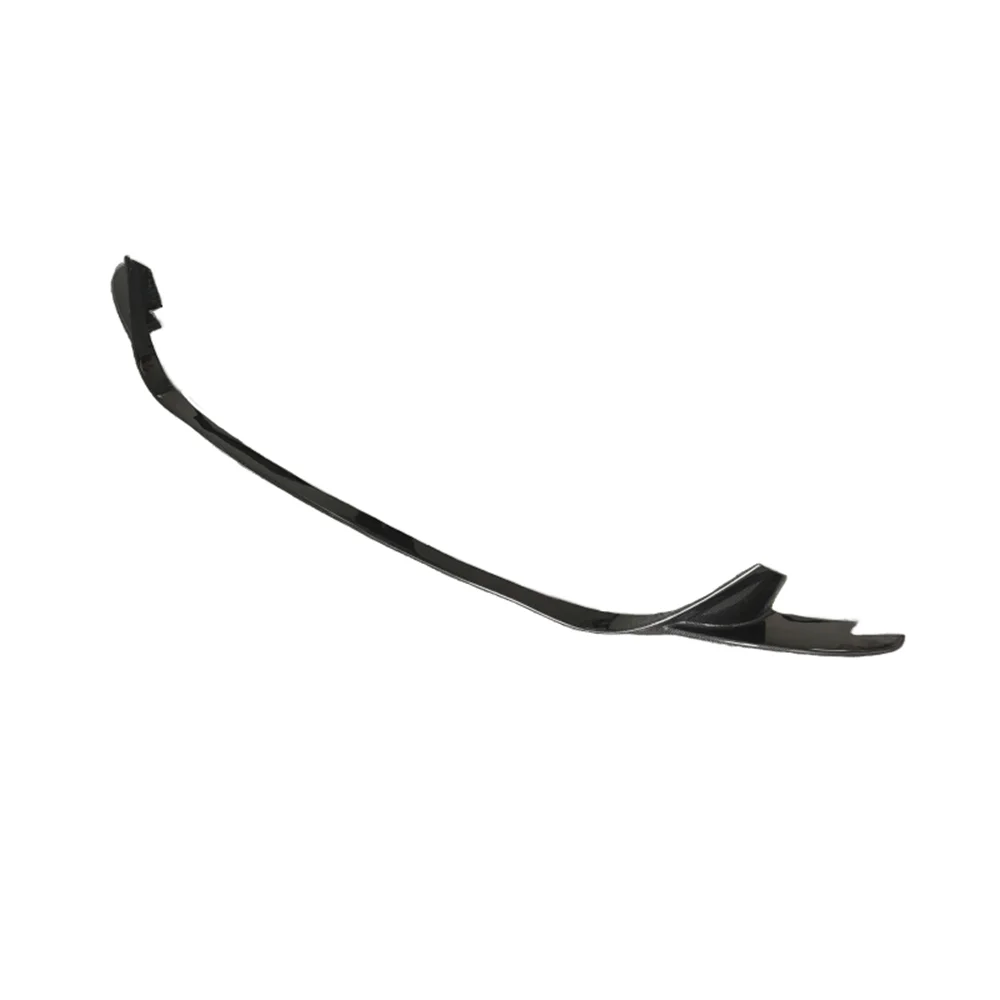 

Комплект кузова из сухого углеродного волокна в стиле N используется для модификации GTS Ferrari 812 с передней центральной губой.