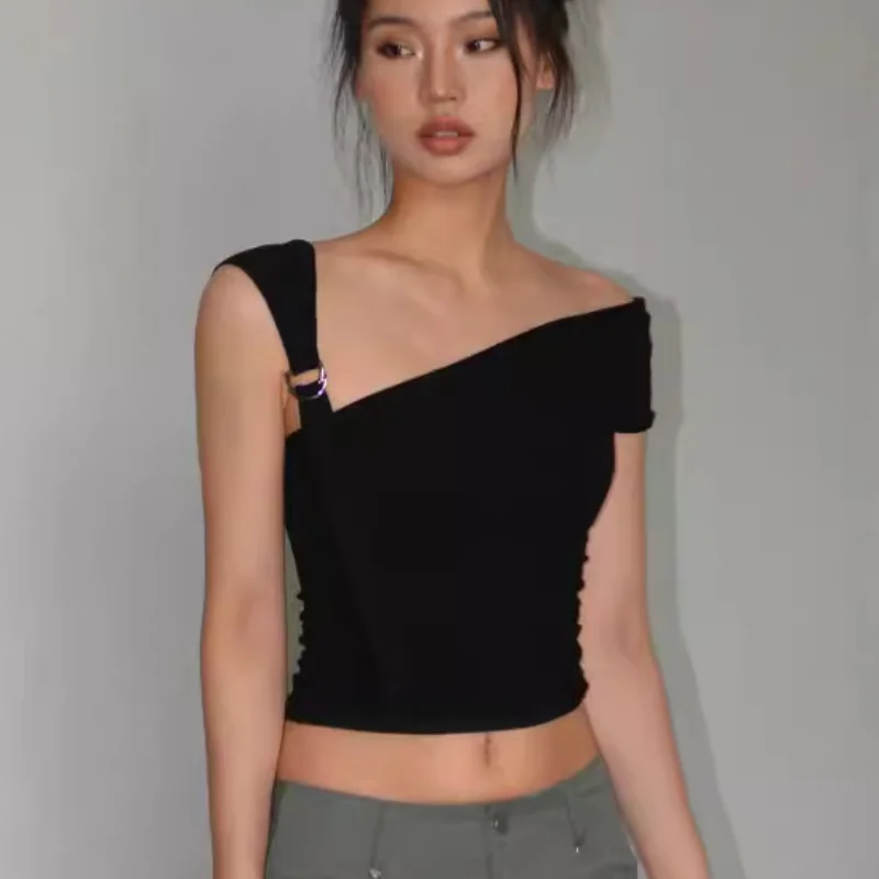 

Korean sexy spicy girl slanted shoulder short T-shirt for women's summer fashion versatile slim fit short sleeved top new style