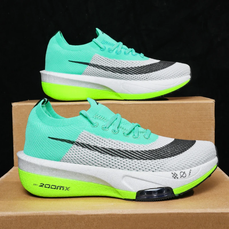 

New unisex sports shoes comfortable four season outdoor fashion wear-resistant breathable thick soled running leisure sneakers