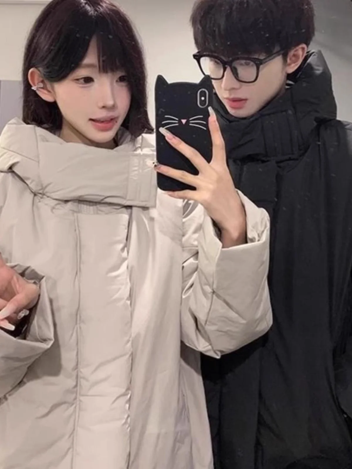 

Unisex Thickened Winter Puffer Jacket Hooded Duck down Cotton Coat Couples Matching Warm Anti-Cold Outerwear Youth Fashion