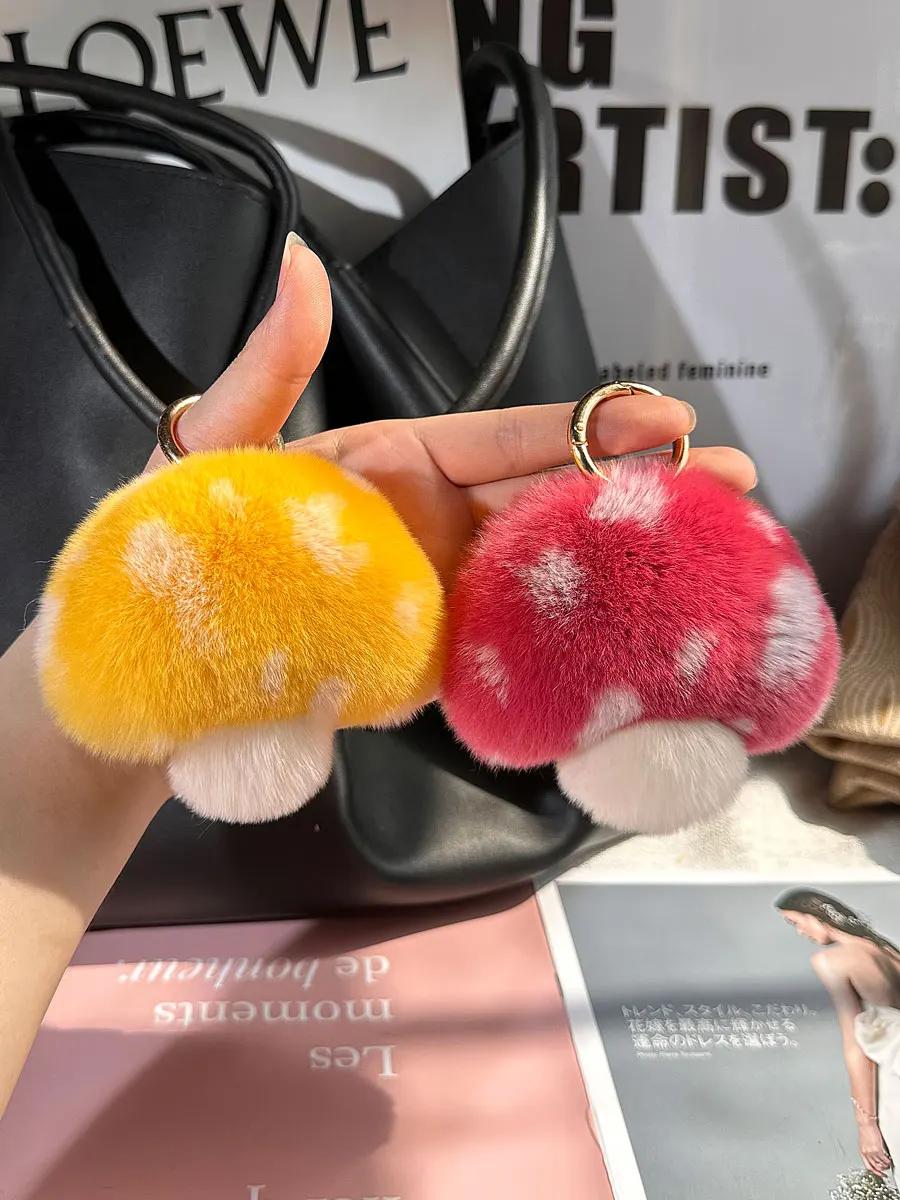 Cute Mushroom Real Rex Rabbit Fur Key Chains Girls Schoolbag Toy Pendant Plush Ball Women Bag Charm Ornaments Car Keyring Gift