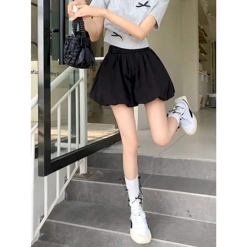 Pantaloncini da donna eleganti boccioli di fiori larghi a trapezio pantaloncini soffici a gamba larga pantaloni lanterna in vita elastica abbigliamento donna stile coreano