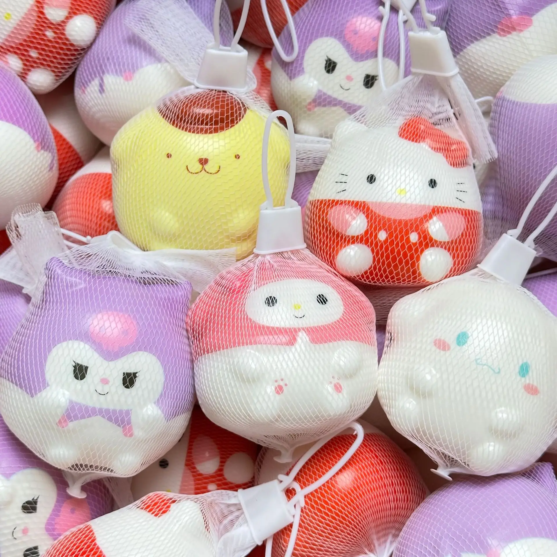 

Hello Kitty Cinnamoroll Ins Kawaii Anime Sanrio Happy Decompression Plush Doll Cute PomPomPurin Desketop Decoration Toys for Kid