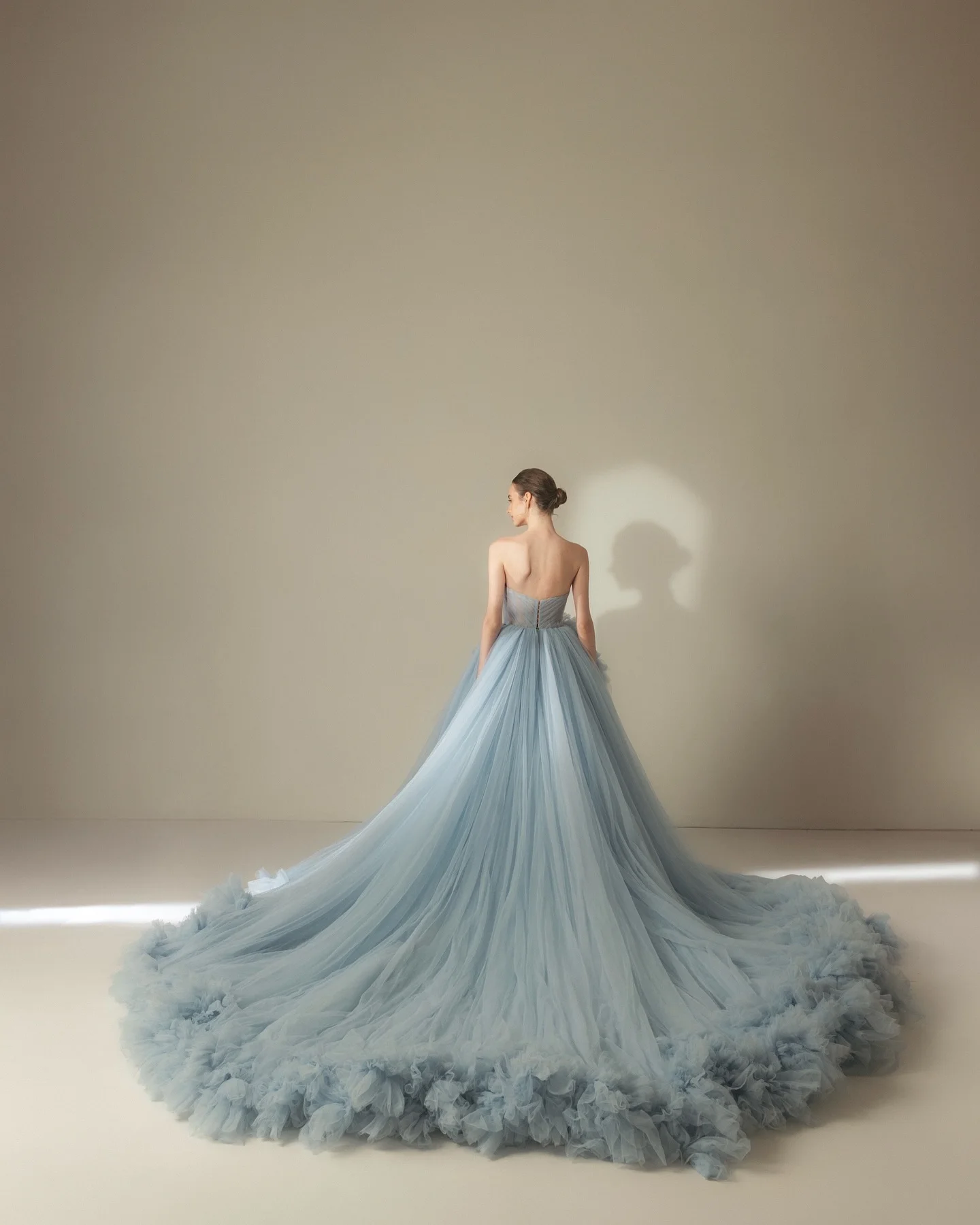 Fairytale Light Blue Volume Tulle Wedding Bridal Dresses With Ruffles Trimmed Details A-lne Lone Tulle Formal Dress