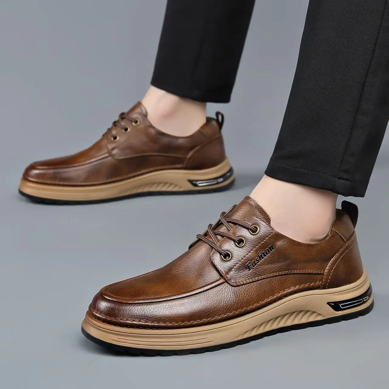 

Мужская весенне-осенняя новая кожаная повседневная обувь на мягкой подошве, нескользящая водонепроницаемая дышащая повседневная обувь с круглым носком на шнуровке