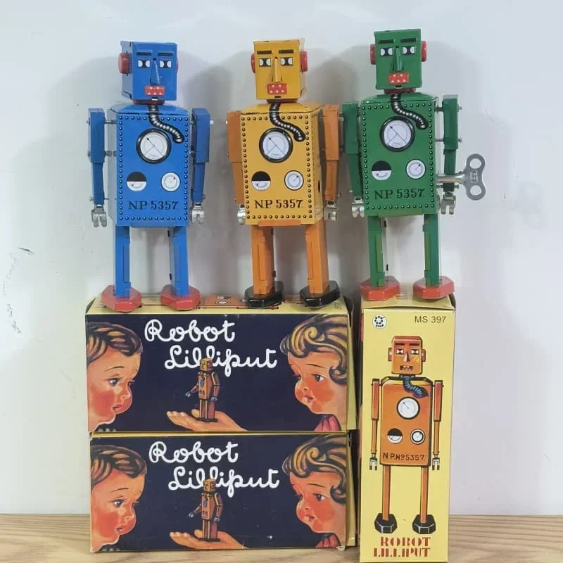 The Yellow Robot Mechanical Toy Wind Up Toy Metal Tin Clockwork Toy Figures Model Kids Gift Adult Collection Retro