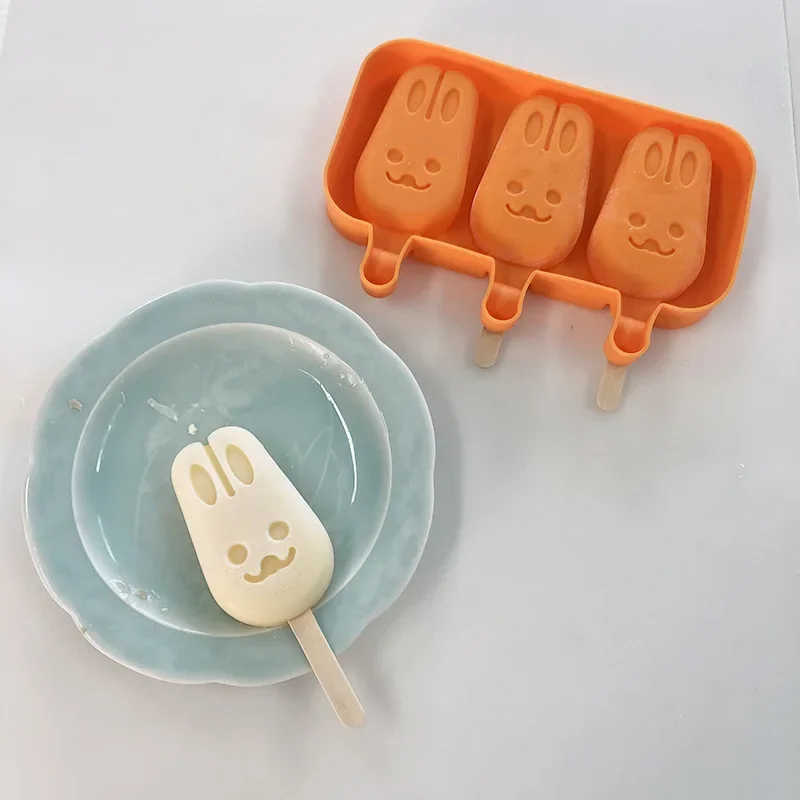 Silicone Ice Cream Mold Popsicle Molds DIY Homemade Mold Ice Cream Popsicle Ice Pop Maker Mould