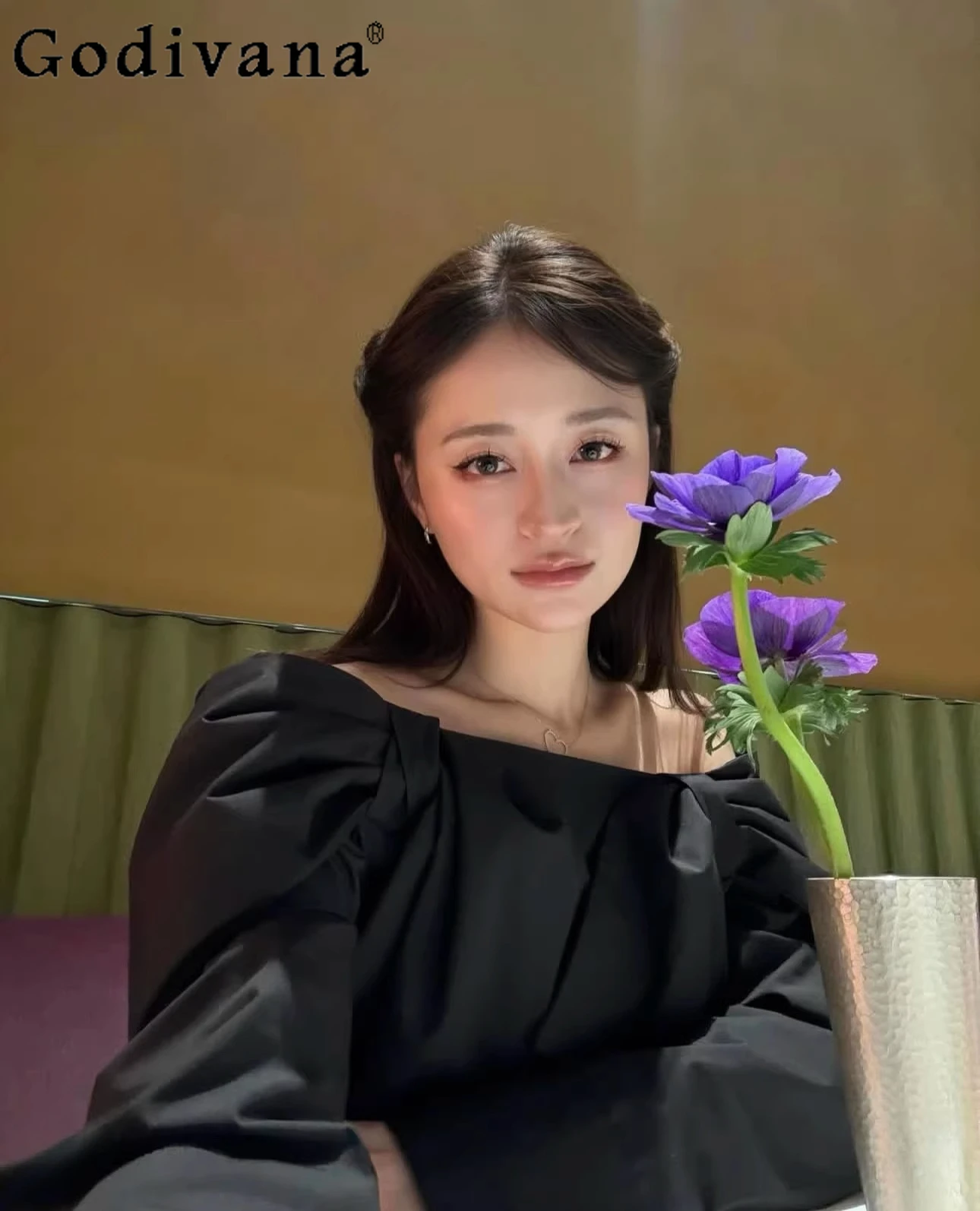 

Japanese Sweet Woman's Shirt Blouses Spring and Summer New 2026 Lady Big Bow Off-the-shoulder Fashion Casual Long-sleeved Top