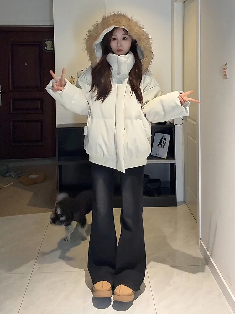 

Мужская утепленная куртка-пуховик с капюшоном, бежево-коричневая, со съемным большим меховым воротником, теплая, свободного кроя, из полиэстера