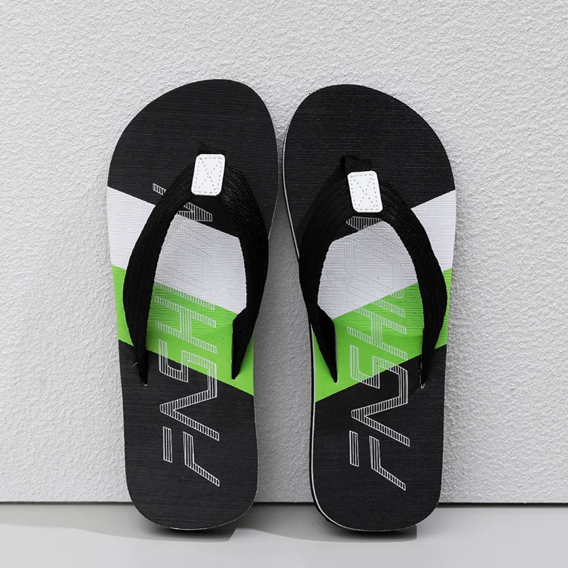 Summer Men Slippers Beach Flip Flops Shoes 2024 Outdoor Male Slippers Fashion Flat Shoes Non-slip Indoor Slides Sandalias