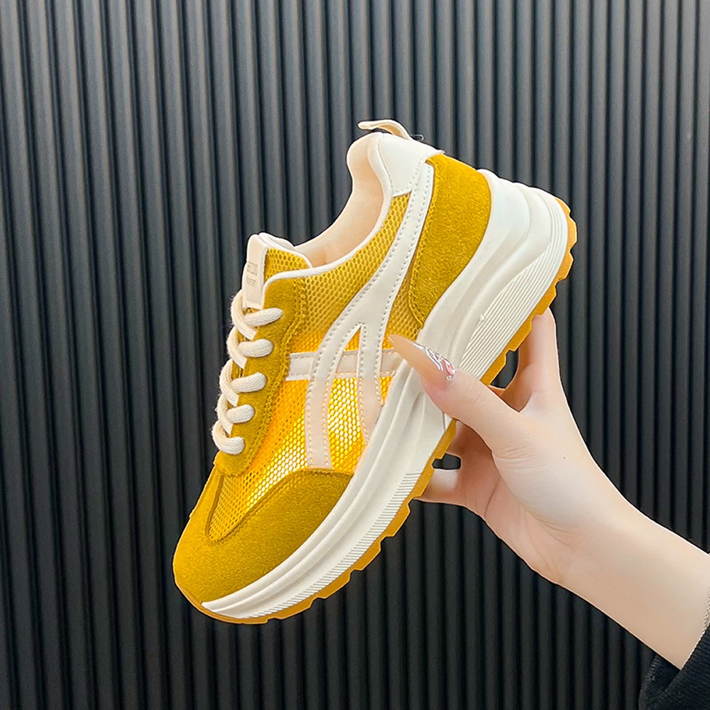 

Женская сетчатая обувь Dequn, летние новые стильные дышащие спортивные легкие классические повседневные кроссовки без шнуровки на толстом каблуке с тонкой подошвой