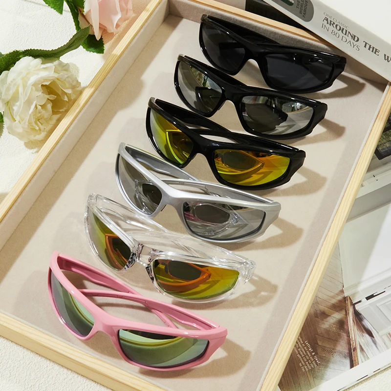 1Pc ユニセックス スポーツグラス 新しいクールでトレンディな未来的なテクノロジースタイル ニッチデザイン カジュアル 多用途 日常 アウトドア ハイキング サイクリング Windp