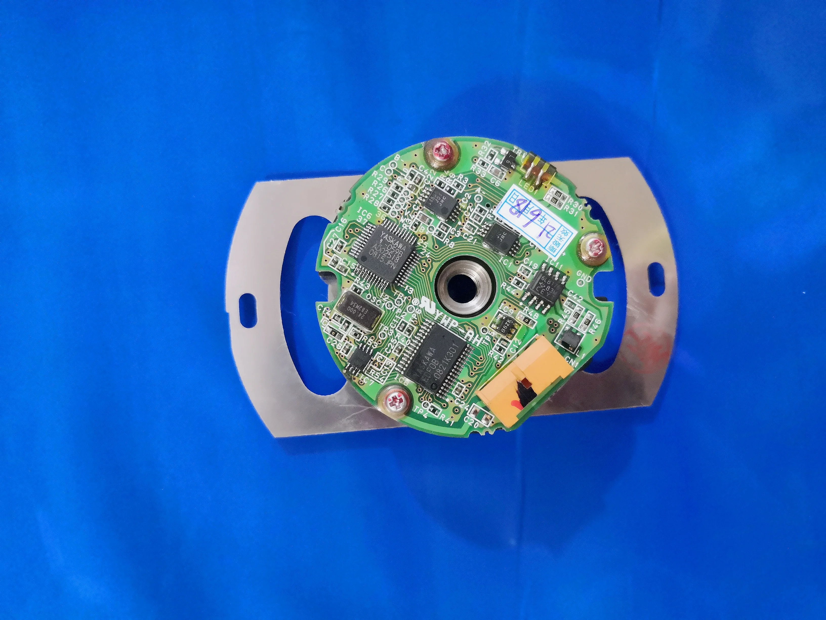 UTSIH-B17CK Brand new Encoder，Yaskawa Sigma 2 Series Original Genuine，UTSIH B17CK，Fast shipping