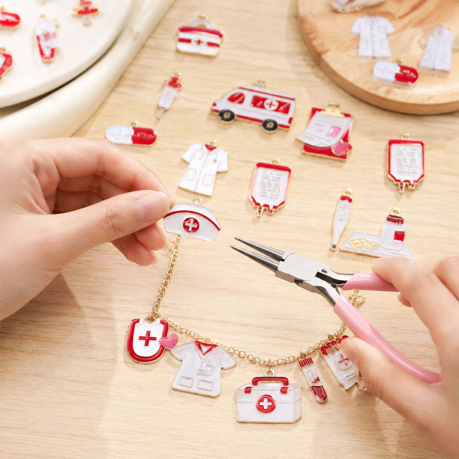 5/20pcs Alloy Medical Pendants (Enamel Coated) – Doctor/Nurse Inspired Charms for Handmade Necklaces & Keychains Supplies