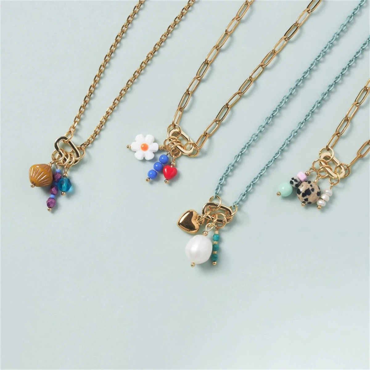 

INS style niche 18k gold plated multi pendant necklace with pearl heart temperament pendant jewelry