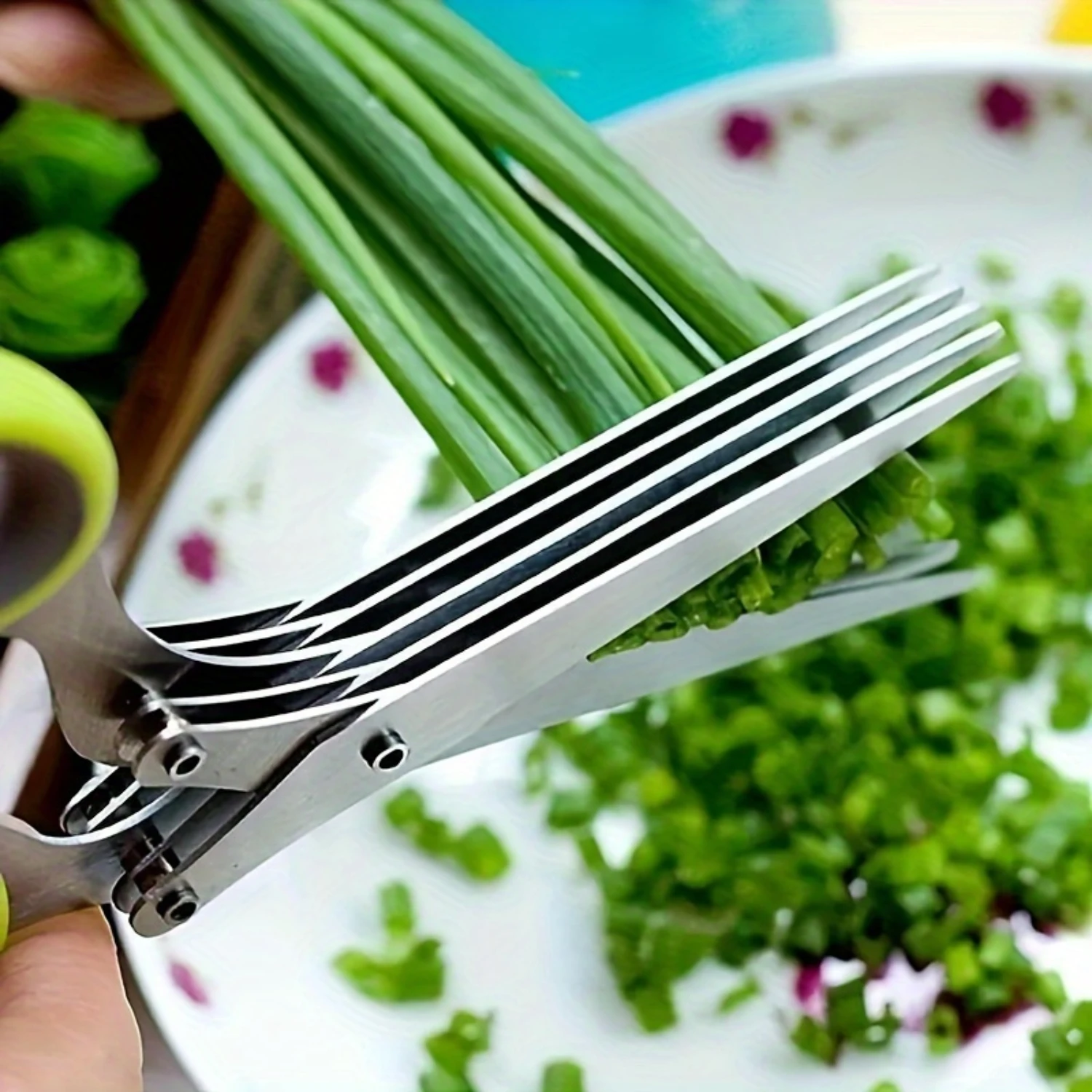 1set Multifunctional Stainless Steel  Scissors with 5 Layers - Quick Shredder for Onion, Herb, Seaweed, Pepper, and Vegetable - 