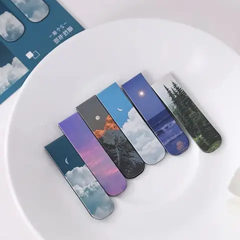 2Pcs Fantasy Landscape Magnetic Bookmarks Kawaii Magnetic Bookmark Book Clips Reading Items Page Holder School Stationery Office