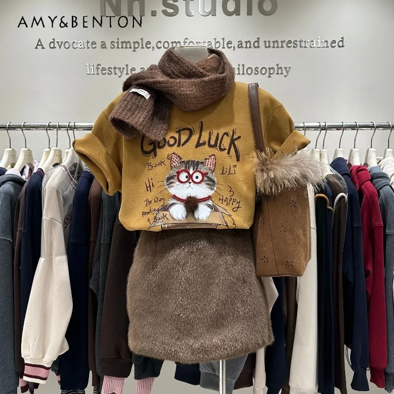 

Thickened Brushed Cotton Oversized T-shirt Autumn Winter Heavy Beading Cute Cat Age-Reducing Short Sleeves Bottoming Shirt Women