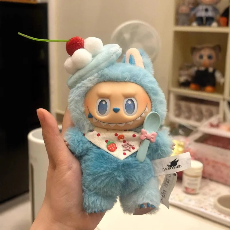 Para LABUBU3 generación Rabub Front ropa de vinilo de alta energía caja ciega de felpa lindo helado de fresa ropa de bebé regalo de moda