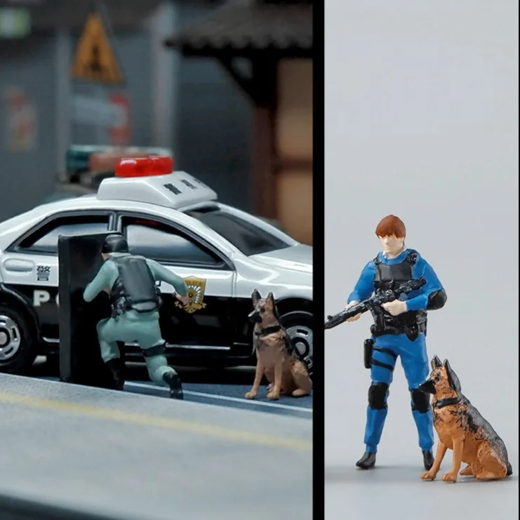 Simulation Animal Series Police Dogs, Large Dog Miniature Figures, Resin Small Figure Model Ornaments Sand Table Landscape Props