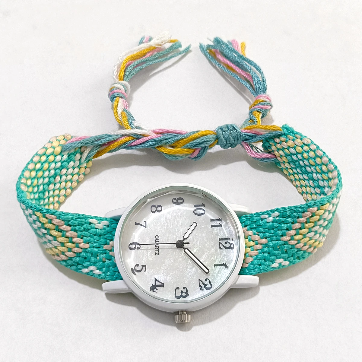 Women Color Adjustable Woven Bag Quartz Watch