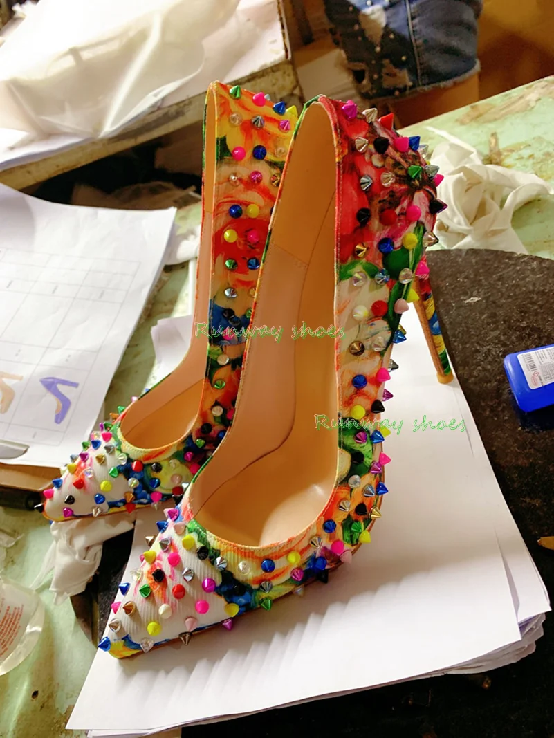 Up Lighting Decor - Printing Pointed High heel Multicolor rivet