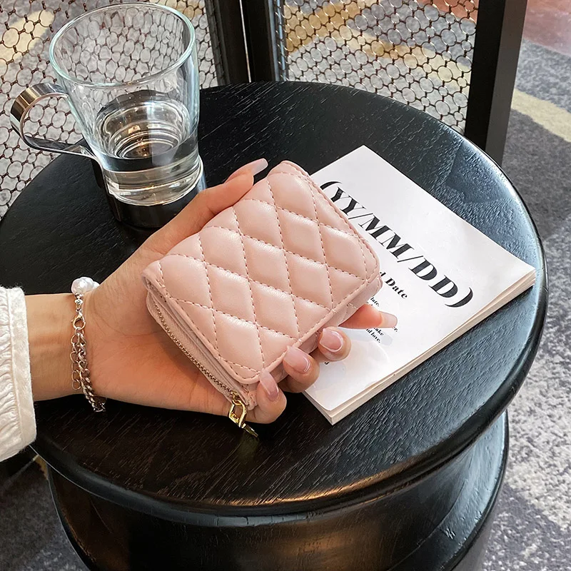 Large Capacity Embroidery Thread Three Fold Multi-Function Quality Wallet Card Bag Wallet Portefeuille Femmes Paquet de cartes