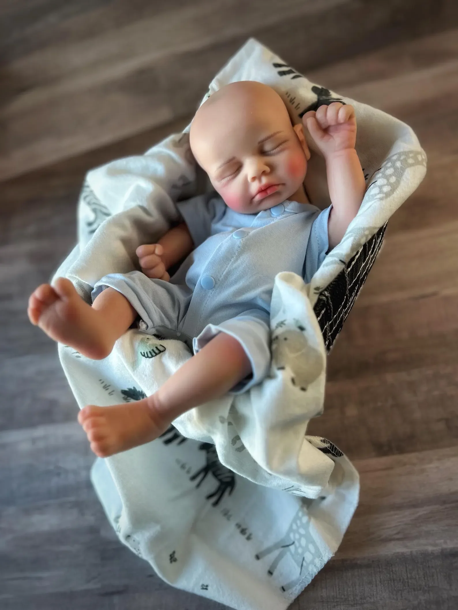 33 Cm Kan Open Mond Gesloten Ogen Reborn Meisje En Jongen Pop Loulou Met Geschilderd Kaal Waterdichte Zachte Pasgeboren baby Poppen Voor Kid
