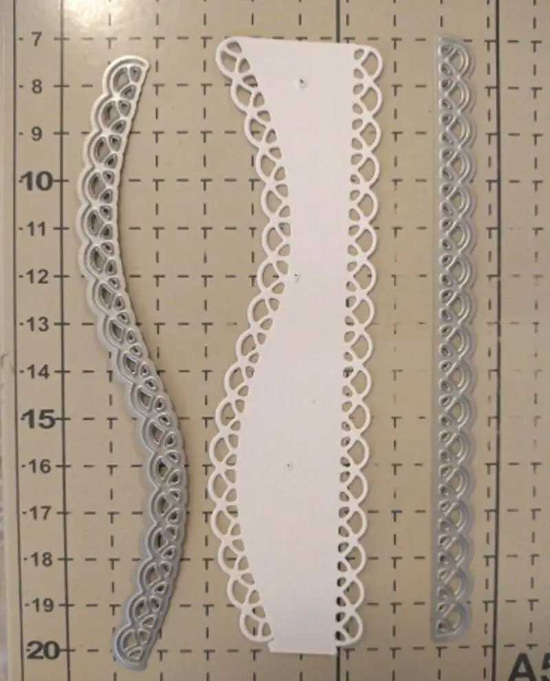 Matrices de découpe en métal avec bordure en dentelle, moule découpé, décoration de scrapbooking, couteau artisanal en papier, lame de moule