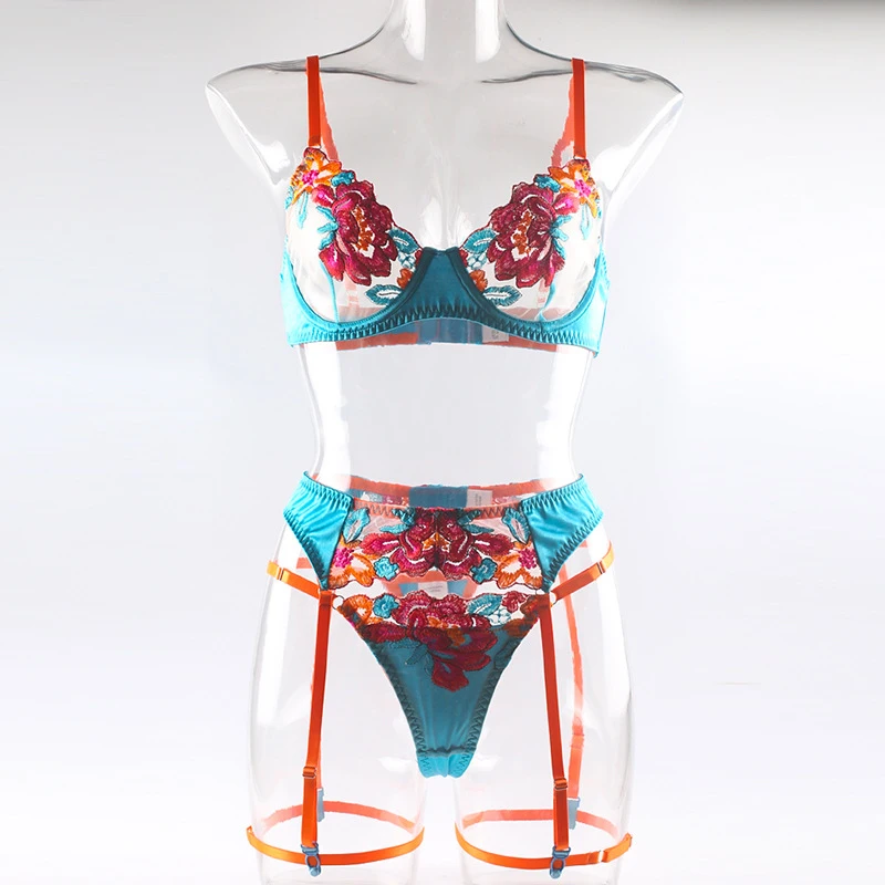 

Bikini lingerie set with garter belt three-piece set Fashionable and sexy swimsuit