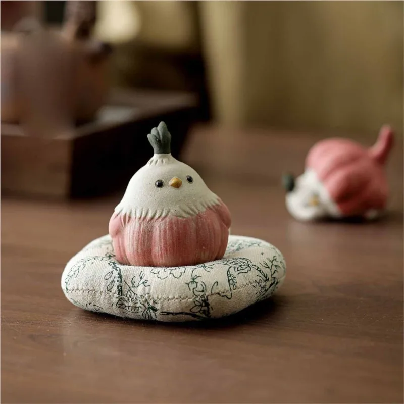Home Tea Ceremony Accessories Tea Pet Prnament Small Garlic Bird Exquisite Creative Cute Bird Tea Playing Table Decoration ZJ107