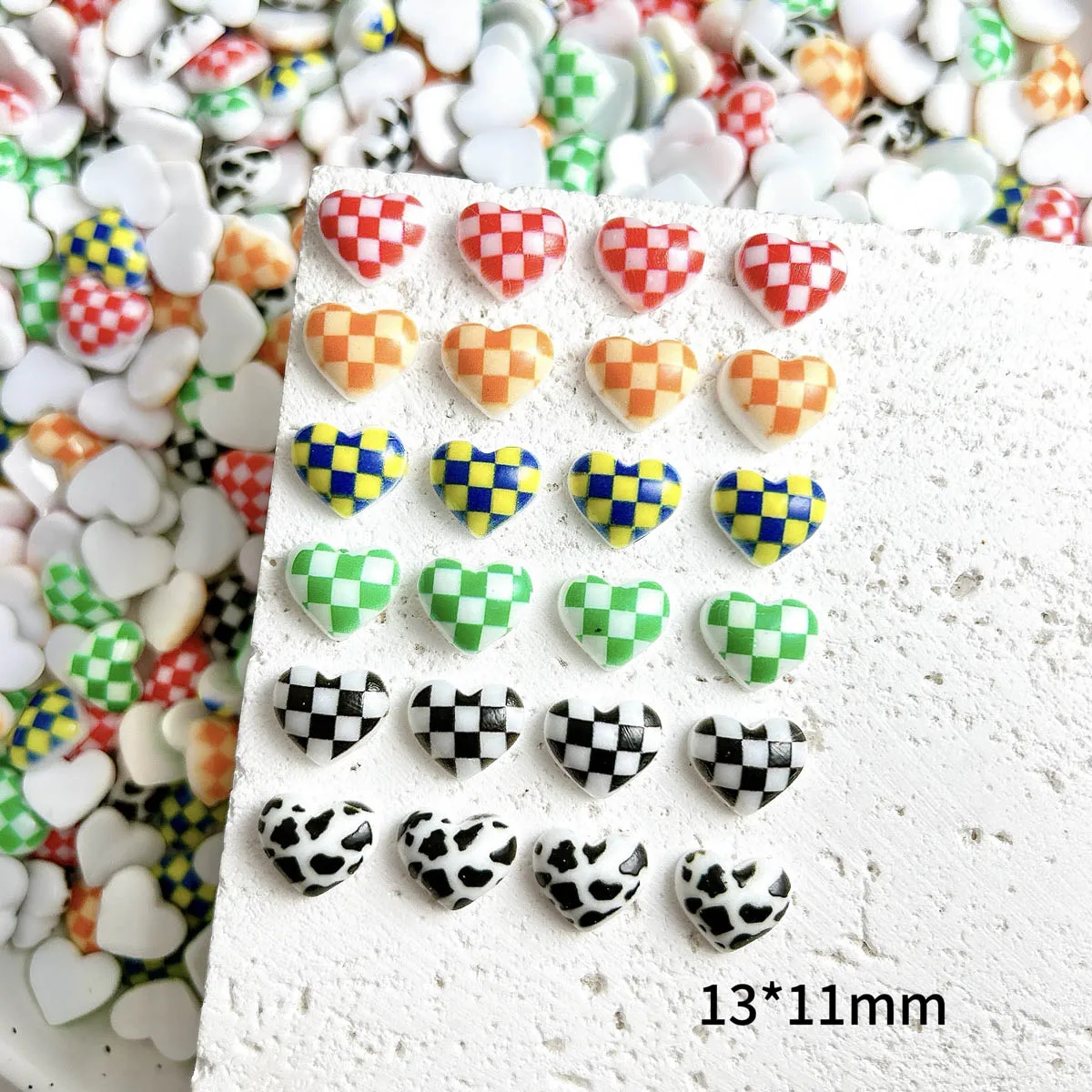 50PCS 3D Luminous Chubby Resin Grid Heart Nail Art Decorations Minimalist Colorful Checkerboard Peach Heart Nail Charms for DIY