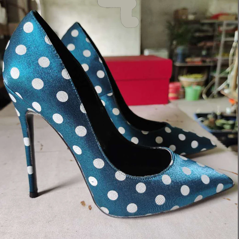 

New peacock blue silk high heels with pointed toe, shallow mouth, thin heel, 12CM sexy French single shoes for women