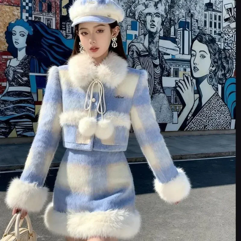 

Короткое пальто из двух предметов, женская осень-зима 2026, новая мода, свободная милая короткая юбка Мао Мао, топы, комплект с юбкой