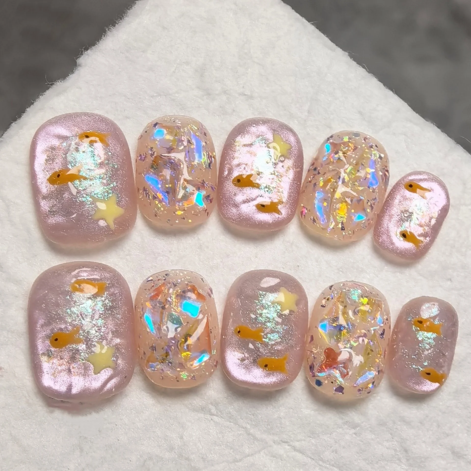 10pcs Ocean Blue Handmade Nails Press on Glitter Star Design Fake Nails Tips Short Square Round False Nail Art Wearable Manicure