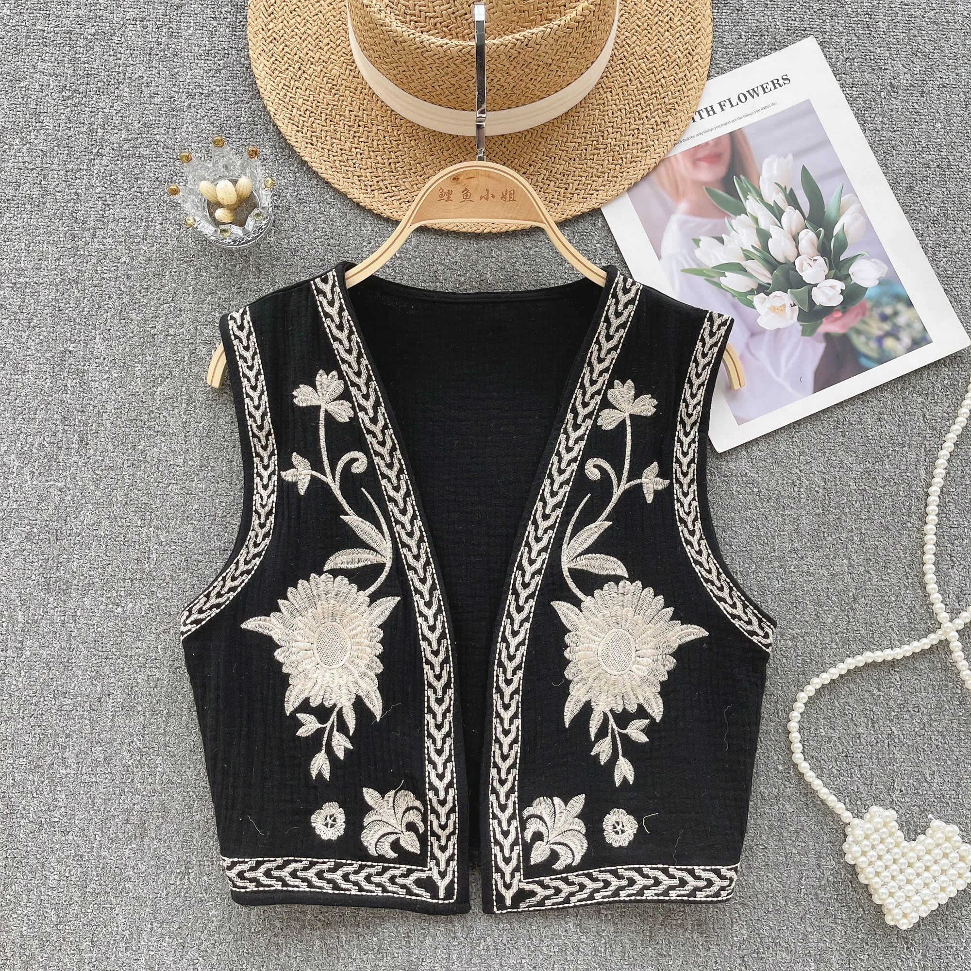 Vintage Floral Embroidery Cardigan Vest Women 2023 Summer New