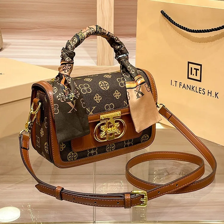 

Stylish Elegant Diaper Bags For Women Simple Vintage Leather Crossbody Bag Minimalist Designer Luxury Commuter