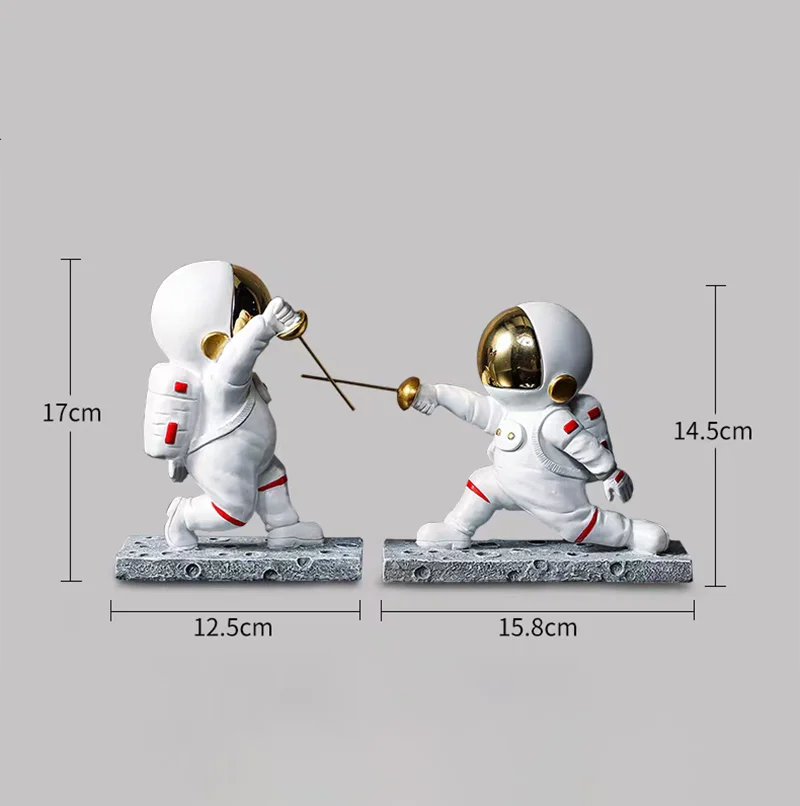 Resin Astronaut Figurine Statue Astronaut Fencing Figure Sculpture Desktop Tabletop Decor Spaceman Fencing Souvenir Present