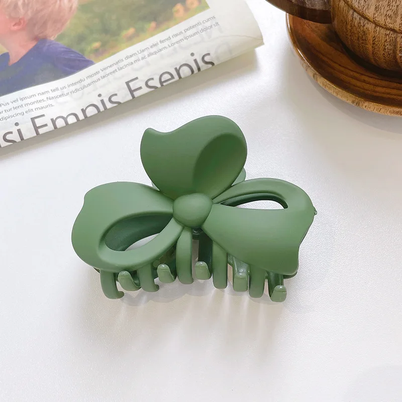 2022 Women Elegant Green Hair Claws Korean Claw Clip Large Plastic Hairpins Soild Color Crab Hair Clip Fashion Hair Accessories