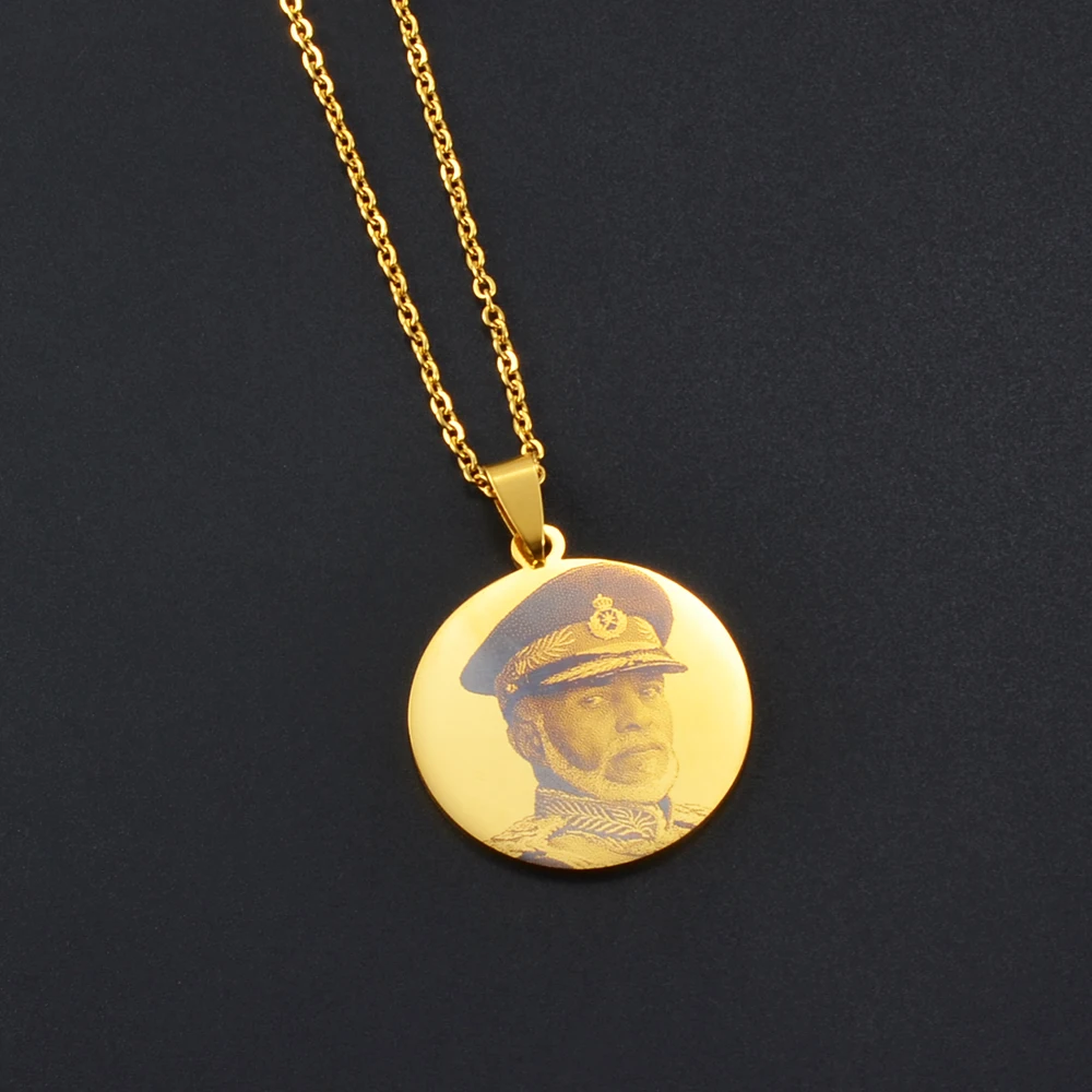 Anniyo 3CM Pendant Necklace of Sultan Qaboos Bin Said, Sultan of Oman Jewelry  #D0015