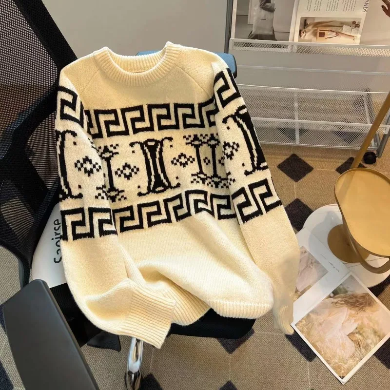 

Real Shot of Autumn and Winter New Jacquard Round Neck Sweater for Women, Retro Lazy Style Letter Pullover Knitted Top