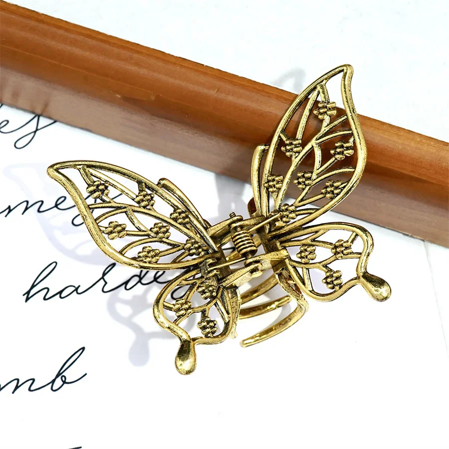 New Fashion Women\'s Retro Clip Alloy Butterfly Hair Clip Golden Elegant Mini Simple Hair Accessories Wholesale