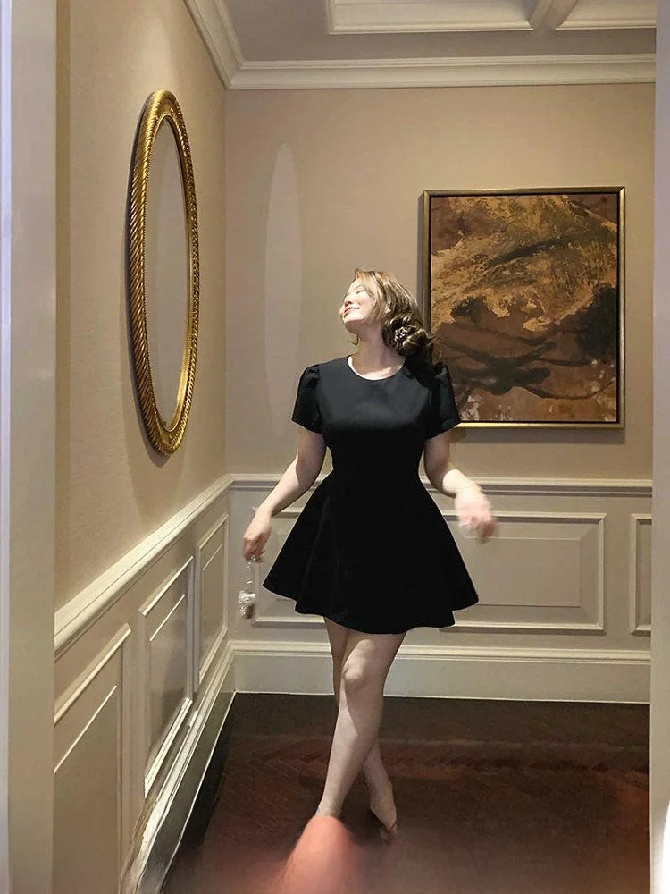 

Весенний костюм 2025 года: А-силуэт, для полных женщин, для повседневной носки, стройнящий, средней длины