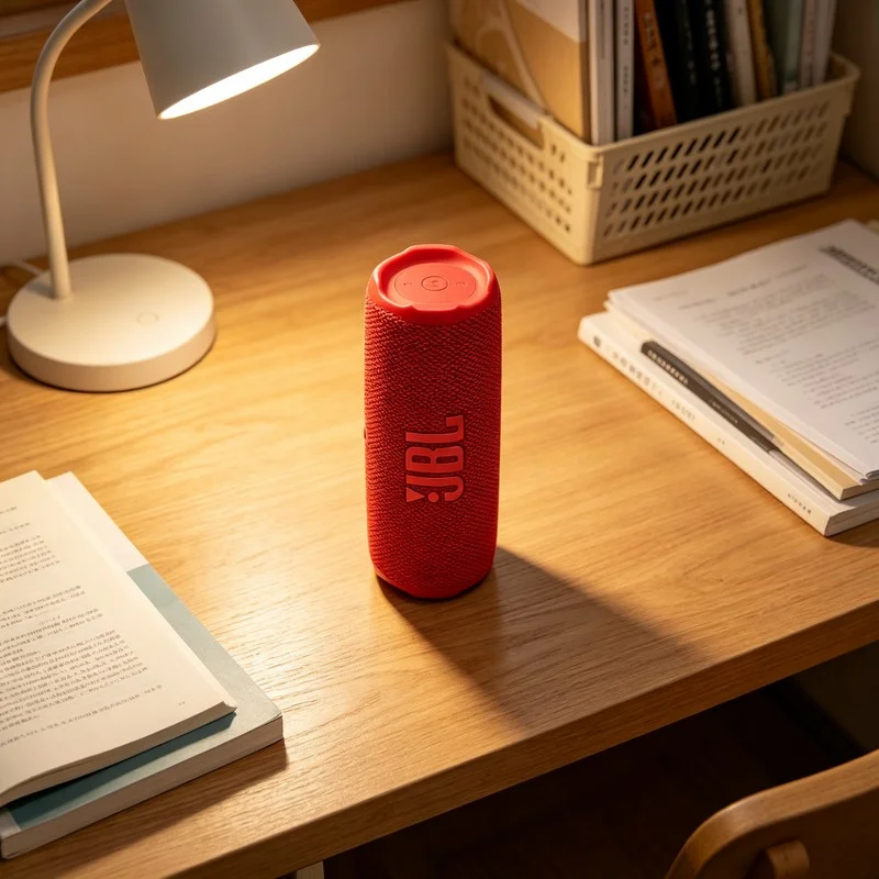 JBL FLIP7 All Weather Party Speaker With Stable Wireless Connection