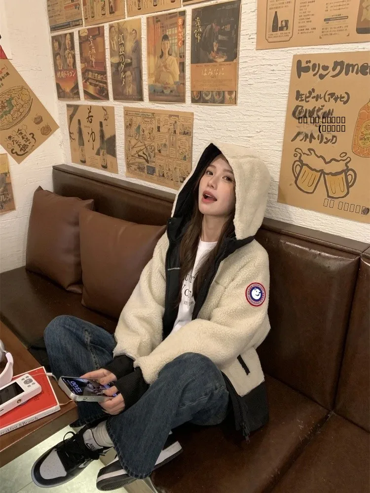 

Женская теплая зимняя повседневная куртка-пальто из овечьего меха с капюшоном на молнии, стильная и удобная