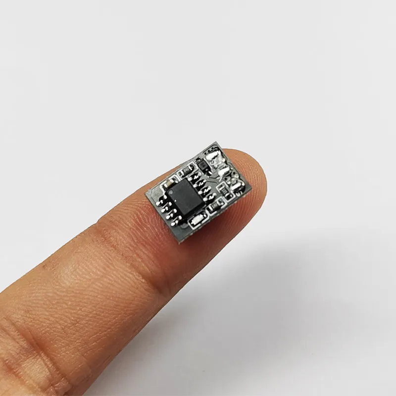 

Miniature brushed ESC, bi-directional motor driver 3.5V-6.0V 1S static modification DIY car model use